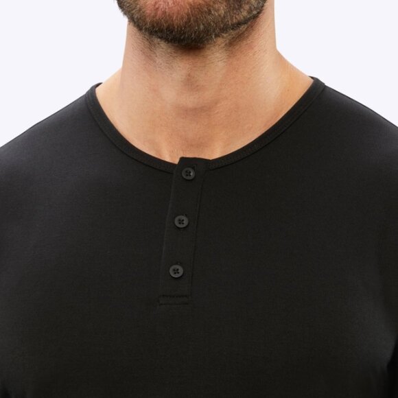 NWT Cuts Men AO Long Sleeve Henley Curve-Hem Black Size M & L MSRP $68 - Picture 4 of 6